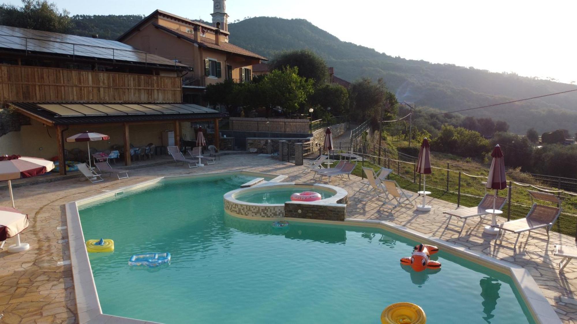 Agriturismo Gli Ulivi Garlenda Dış mekan fotoğraf