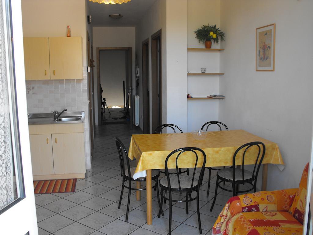 Agriturismo Gli Ulivi Garlenda Dış mekan fotoğraf