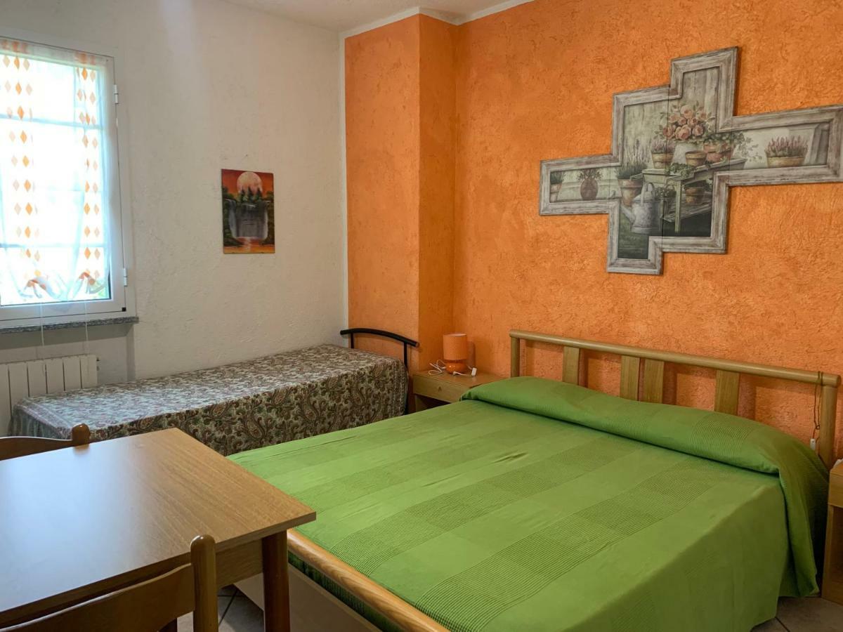 Agriturismo Gli Ulivi Garlenda Dış mekan fotoğraf